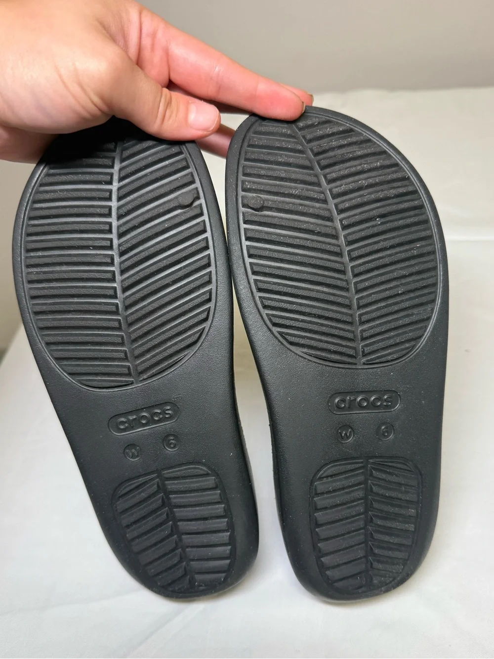Crocs Brooklyn Platform Slide Sandals Black LiteRide Comfort Women’s 6